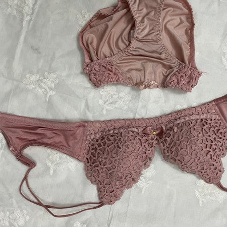 Double-Strapped Bra & Panty Set – Soft Lace Elegance-Hoorish